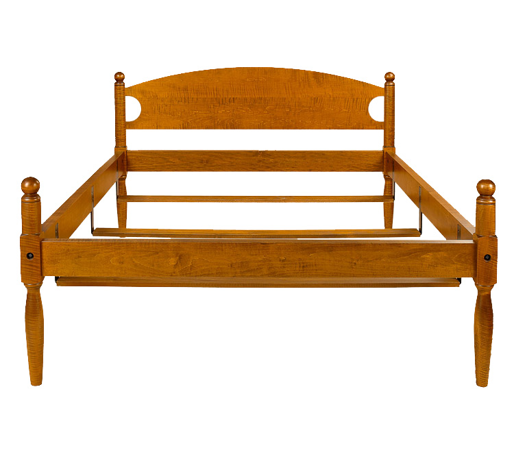 Connecticut Valley Turned Post Bed