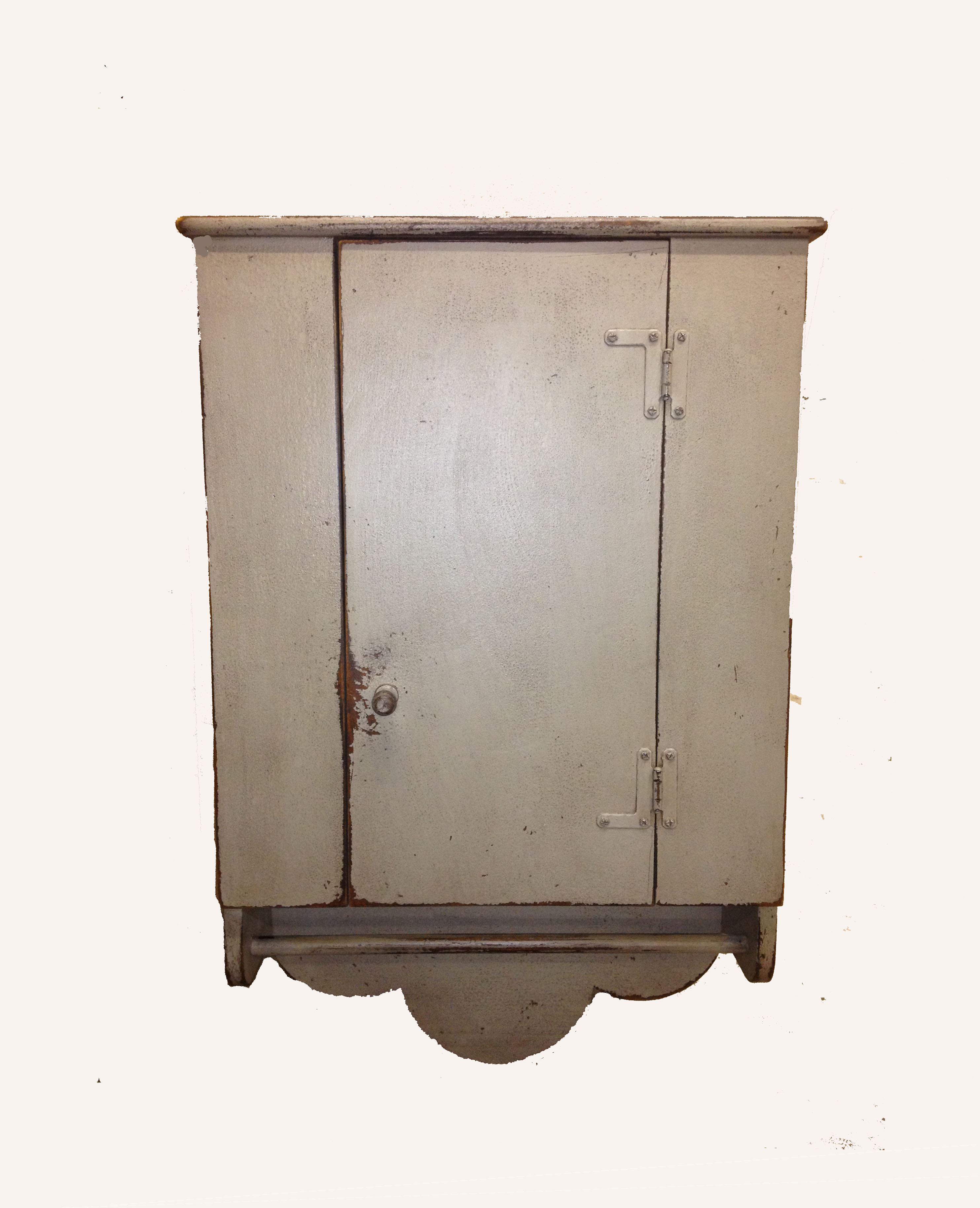 Hanging Folk Cupboard