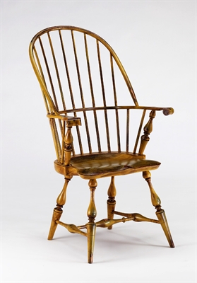 High Back New England Bow Arm