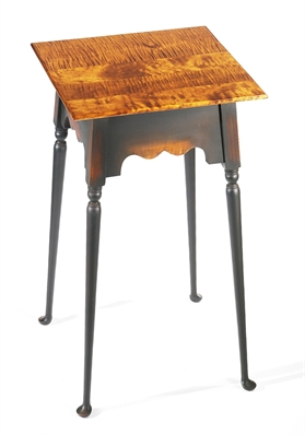 15" Square Table With Queen Anne Legs