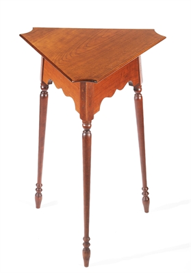 Triangle Table w/Turned Leg