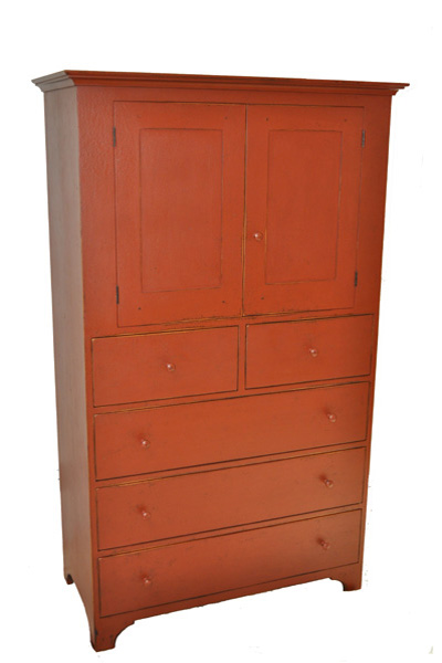 Shaker Doors Over Drawers